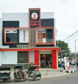 Jl. Laks. Laut RE. Martadinata No. 50, Nagri Tengah
